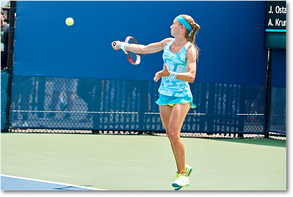 Krunic_(d_Ostapenko_R64)_Cincy2017_4DXB1021 copy