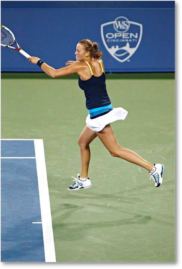 Kvitova (l Kerber SF) Cincy2012_D4B0138 copy