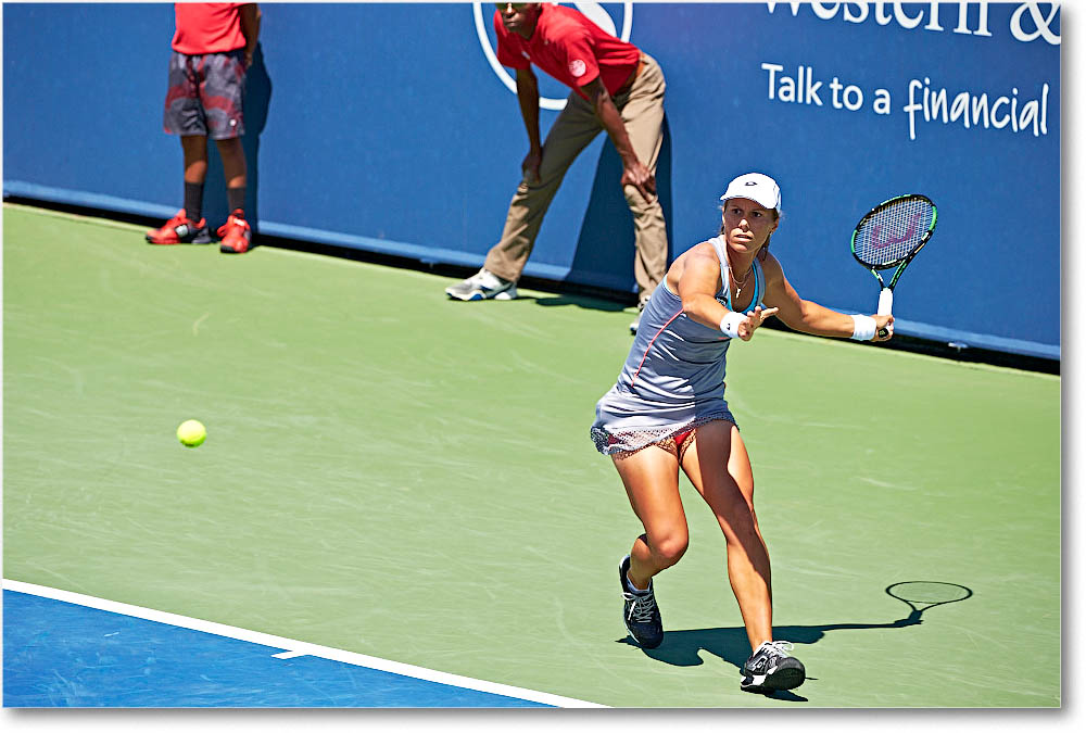 Lepchenko_(l_Schmiedlova_R16)_Cincy2015_2DXB0239 copy