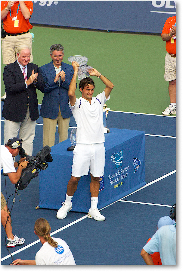 Federer-Blake_Final_Cincy2007__Y2F4602 copy