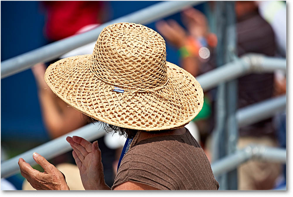 HatsInTheCrowd_Cincy2016_4DXA5642 copy