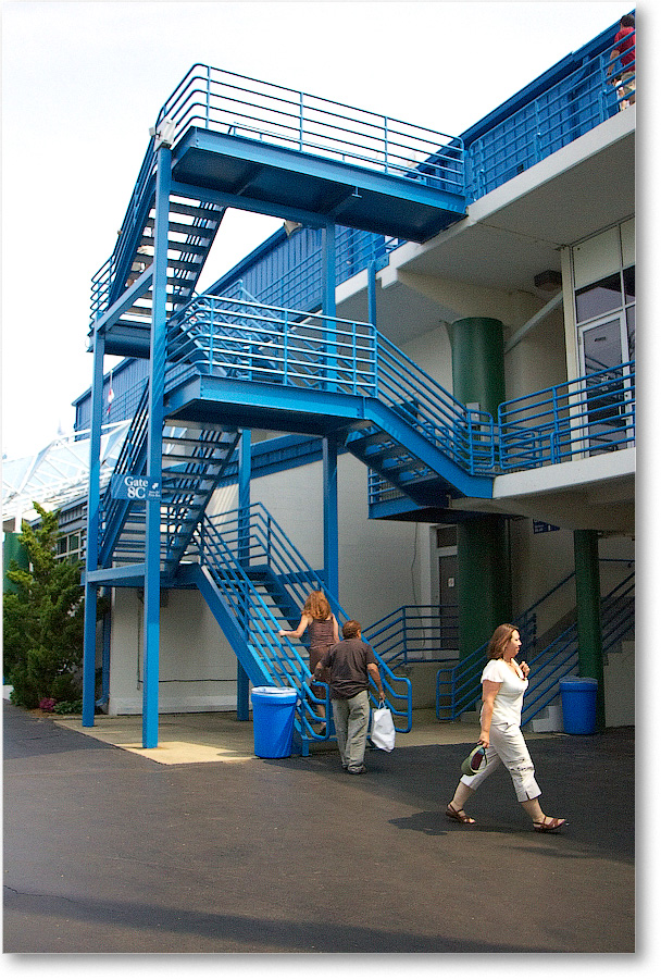 LoungeStairs_Cincy2007_Y2F3184 copy