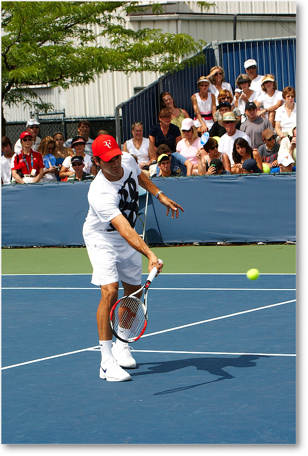 RogerFederer&Gimelstob_Cincy2008_1D3A4078 copy