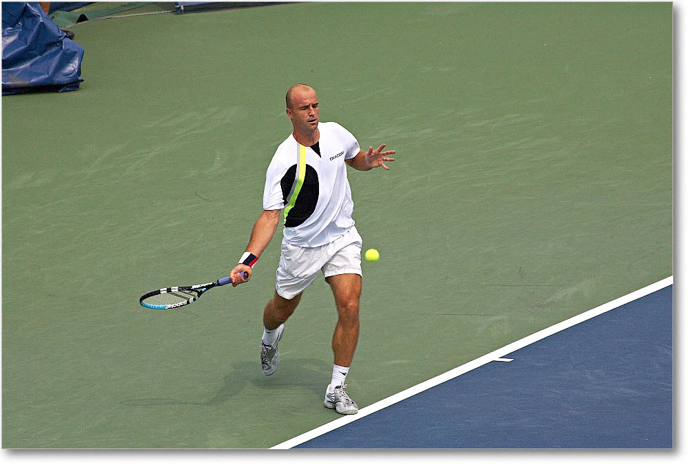 Ljubicic_(l_Robredo_QF)_Cincy2006_Y2F9478 copy