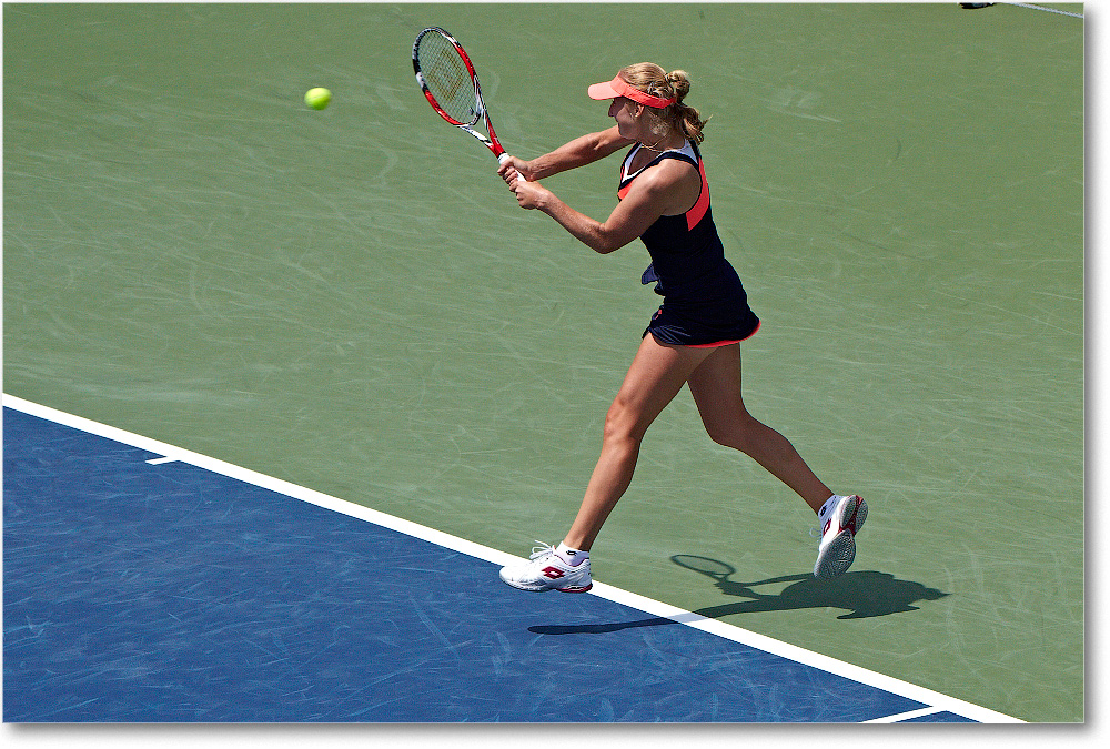 Makarova-Vesnina (l Hsieh-Peng SF) Cincy2013_D4C6518 copy