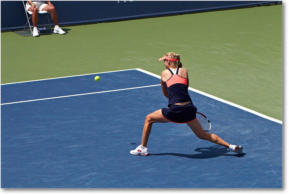 Makarova-Vesnina (l Hsieh-Peng SF) Cincy2013_D4C6520 copy