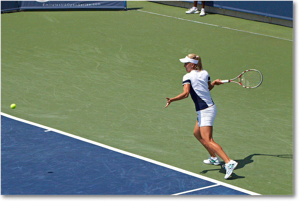 Makarova-Vesnina (l Hsieh-Peng SF) Cincy2013_D4C6539 copy