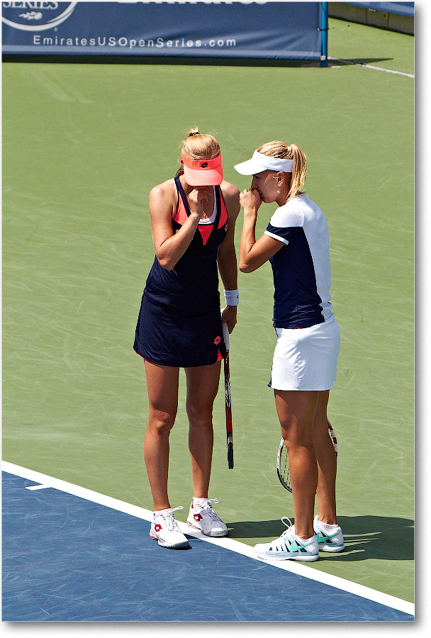 Makarova-Vesnina (l Hsieh-Peng SF) Cincy2013_D4C6596 copy
