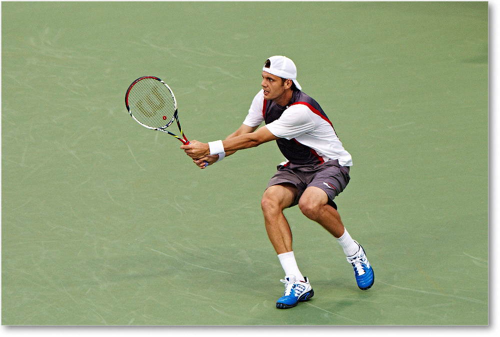 Mathieu (l Wawrinka R64) Cincy2012_D4B4117 copy