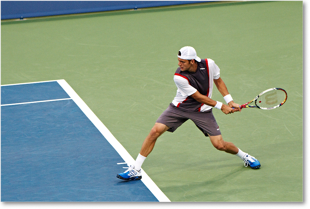 Mathieu (l Wawrinka R64) Cincy2012_D4B4125 copy