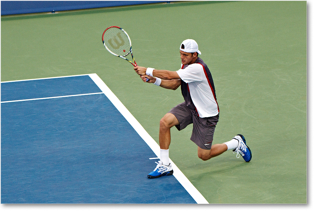 Mathieu (l Wawrinka R64) Cincy2012_D4B4127 copy