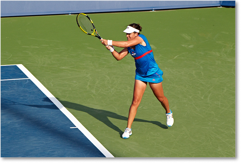 Medina-Garrigues (l Stosur R32) Cincy2012_D4B5876 copy