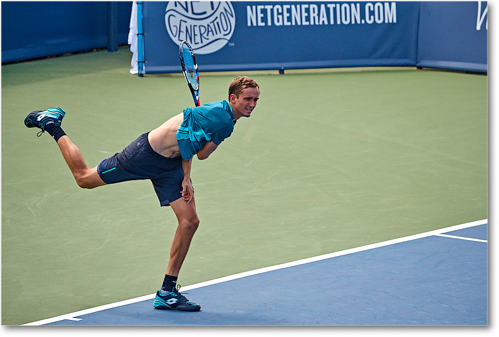 Medvedev_(l_Fognin_R64)_Cincy2017_4DXA9294 copy