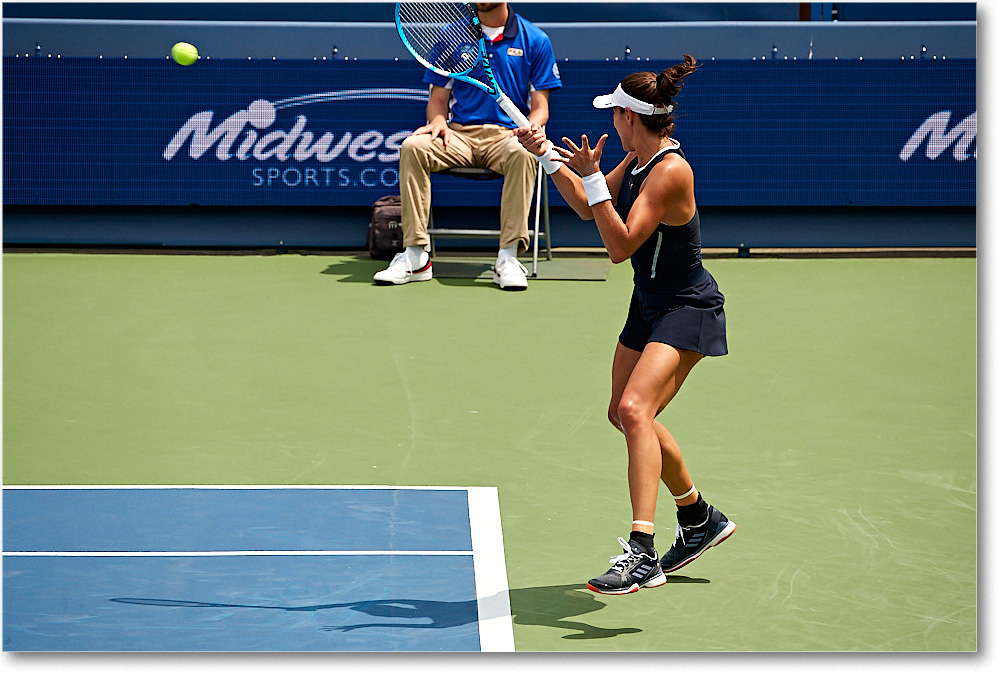 Muguruza_(d_Keyes_R16)_Cincy2017_4DXB3119 copy