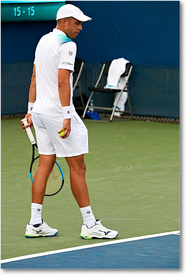 Muller_(l_Ramos-Vinolas_R32)_Cincy2017_4DXB2738 copy