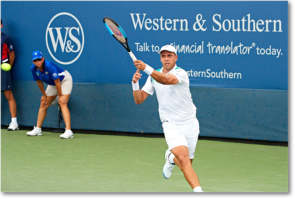 Muller_(l_Ramos-Vinolas_R32)_Cincy2017_4DXB2776 copy