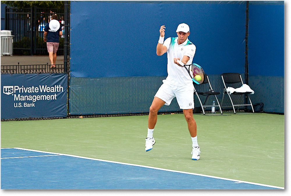 Muller_(l_Ramos-Vinolas_R32)_Cincy2017_4DXB2783 copy