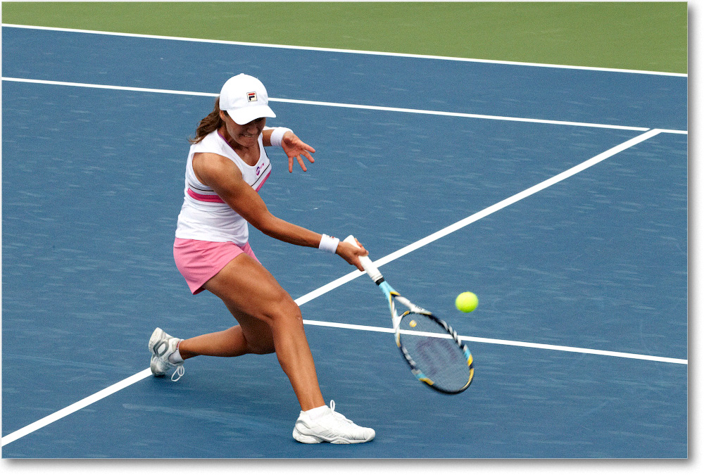 Niculescu (d Wickmayer R64) Cincy2013_D4C3511 copy