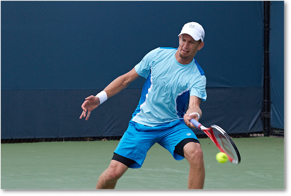 Nieminen (d Roger-Vasselin R64) Cincy2013_D4C2527 copy