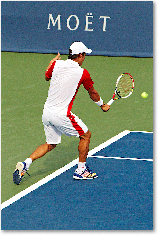 Nishikori (l Wawrinka R16) Cincy2012_D4B8227 copy