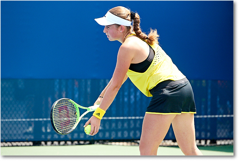Ostapenko_(l_Krunic_R64)_Cincy2017_4DXB1081 copy
