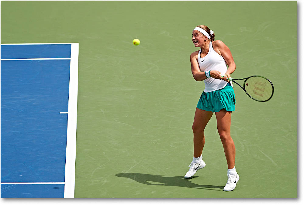 Ostapenko_(l_Pliskova_R32)_Cincy2016_4DXA2425 copy