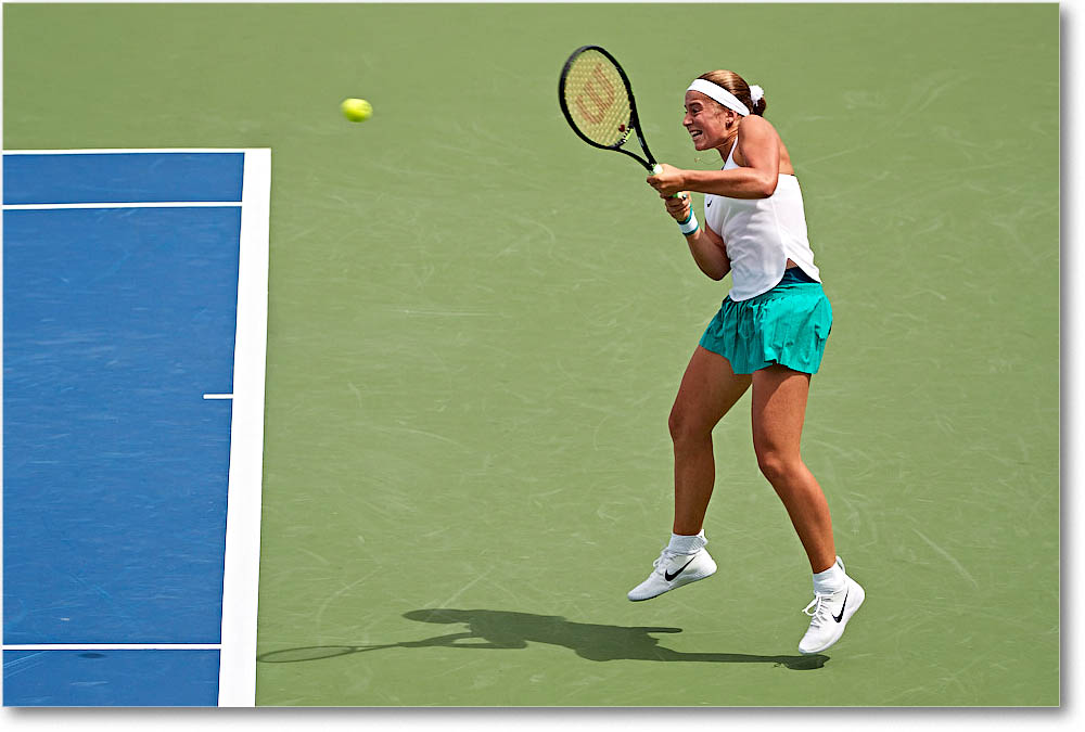 Ostapenko_(l_Pliskova_R32)_Cincy2016_4DXA2426 copy