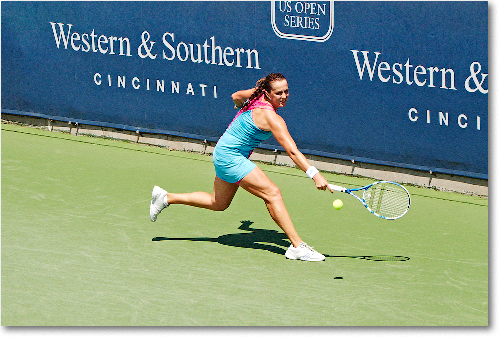 Pavlyuchenkova  (l Pennetta R64) Cincy11_D4A5780 copy