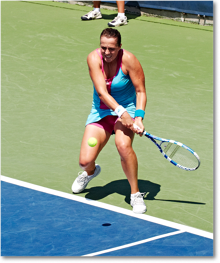 Pavlyuchenkova  (l Pennetta R64) Cincy11_D4A5804 copy