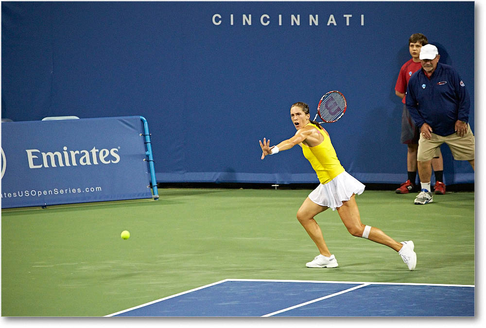 Petkovic_(l_Halep_R16)_Cincy2015_2DXB0809 copy