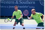 PeyaSoare_(l_RojerTecau_R16)_Cincy2015_2DXB0475 copy