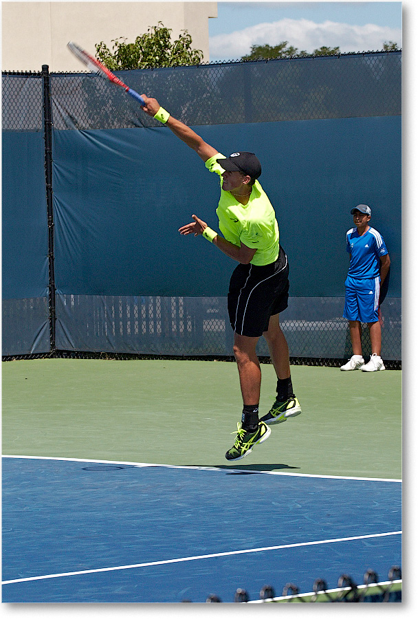 Pospisil (l Goffin R32) Cincy2013_D4C4400 copy