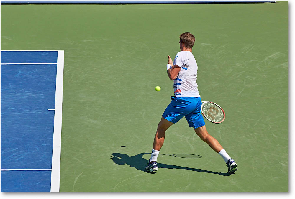 Pospisil_(l_Federer_R32)_Cincy2014_2DXA3275 copy