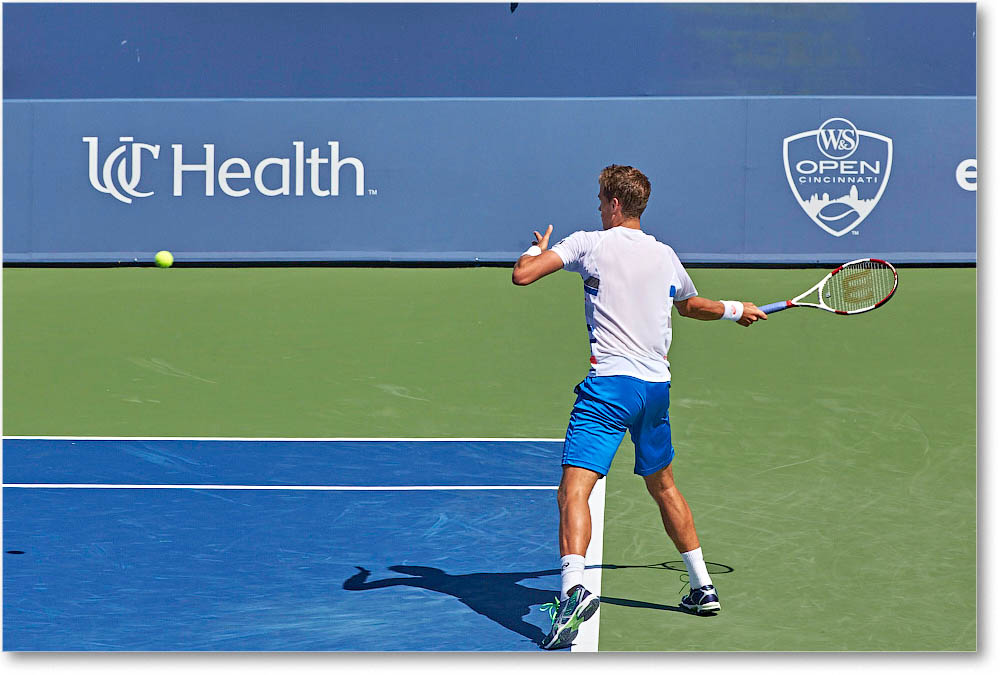 Pospisil_(l_Federer_R32)_Cincy2014_2DXA3304 copy