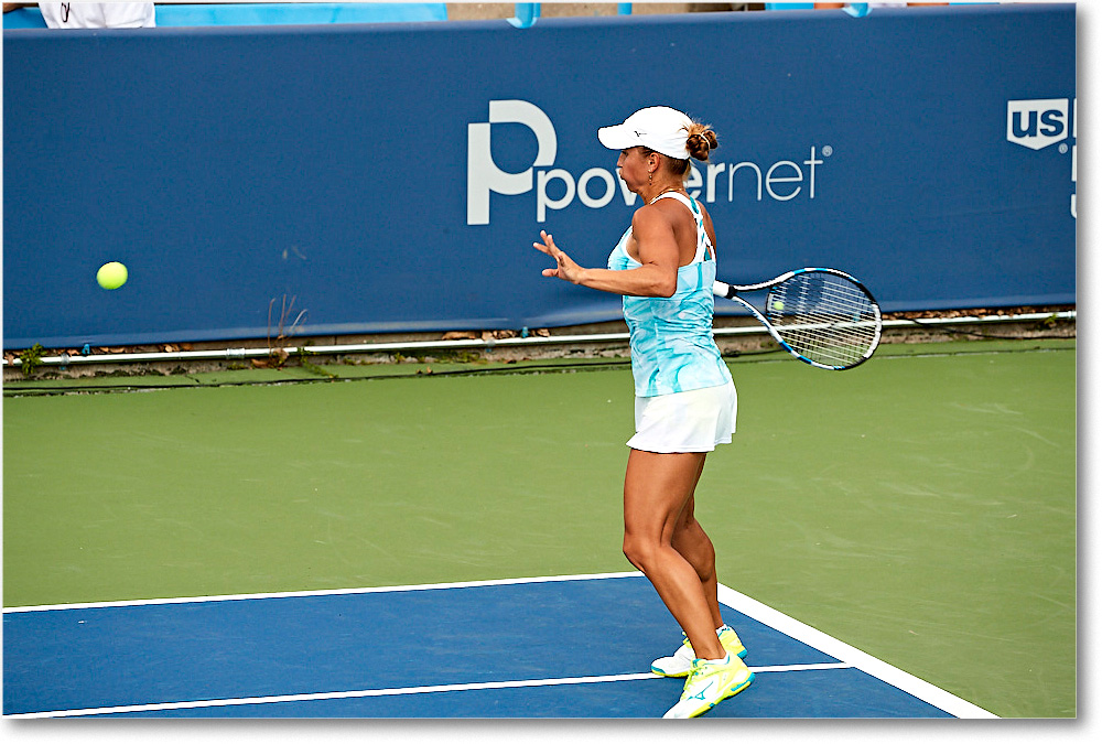 Putintseva_(l_Kuznetsova_R32)_Cincy2017_4DXB1627 copy