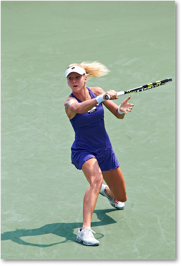 U Radwanska (l S Williams R16) Cincy2012_D4B7608 copy