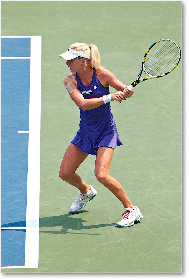 U Radwanska (l S Williams R16) Cincy2012_D4B7615 copy