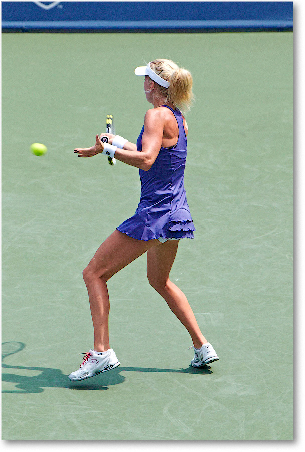 U Radwanska (l S Williams R16) Cincy2012_D4B7624 copy
