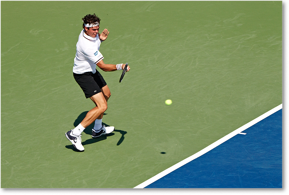 Raonic (d Baghdatis R32) Cincy2012_D4B6718 copy
