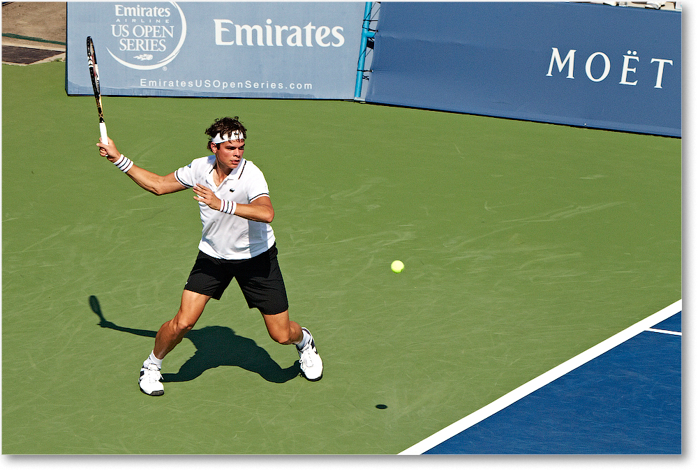Raonic (d Baghdatis R32) Cincy2012_D4B6764 copy