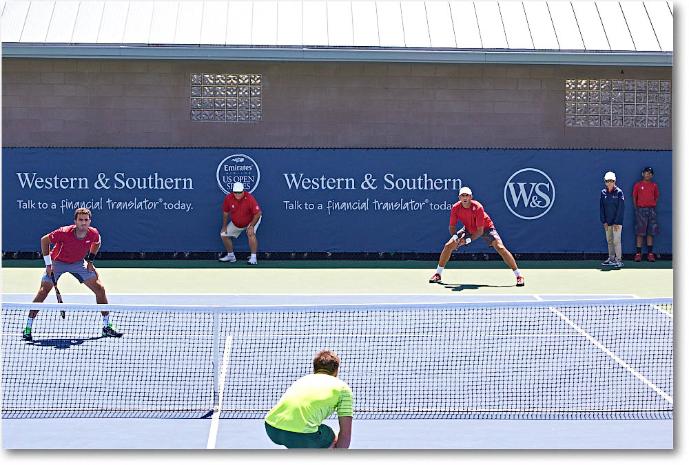 RojerTecau_(d_PeyaSoare_R16)_Cincy2015_2DXB0399 copy