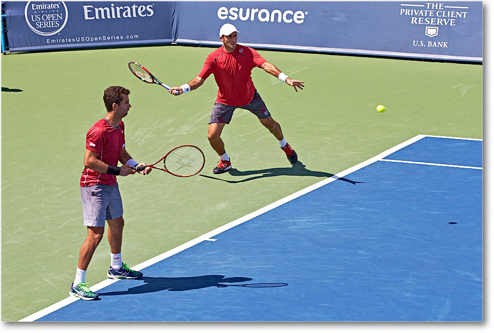 RojerTecau_(l_MatkoskiZimonjic_QF)_Cincy2015_2DXB1241 copy
