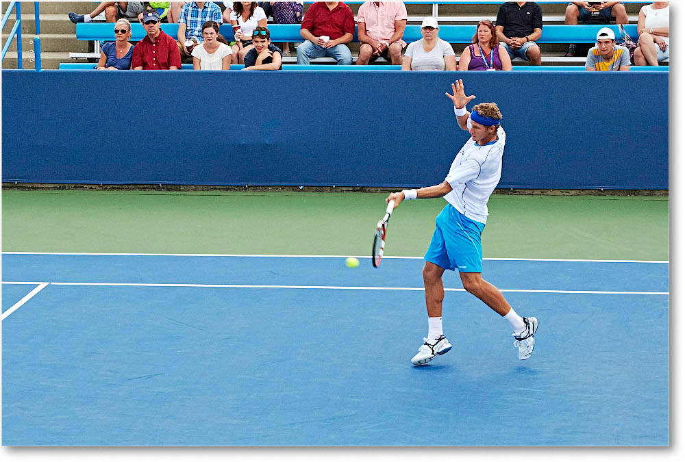 Rola_(l_Benneteau_R64)_Cincy2014_2DXA2330 copy