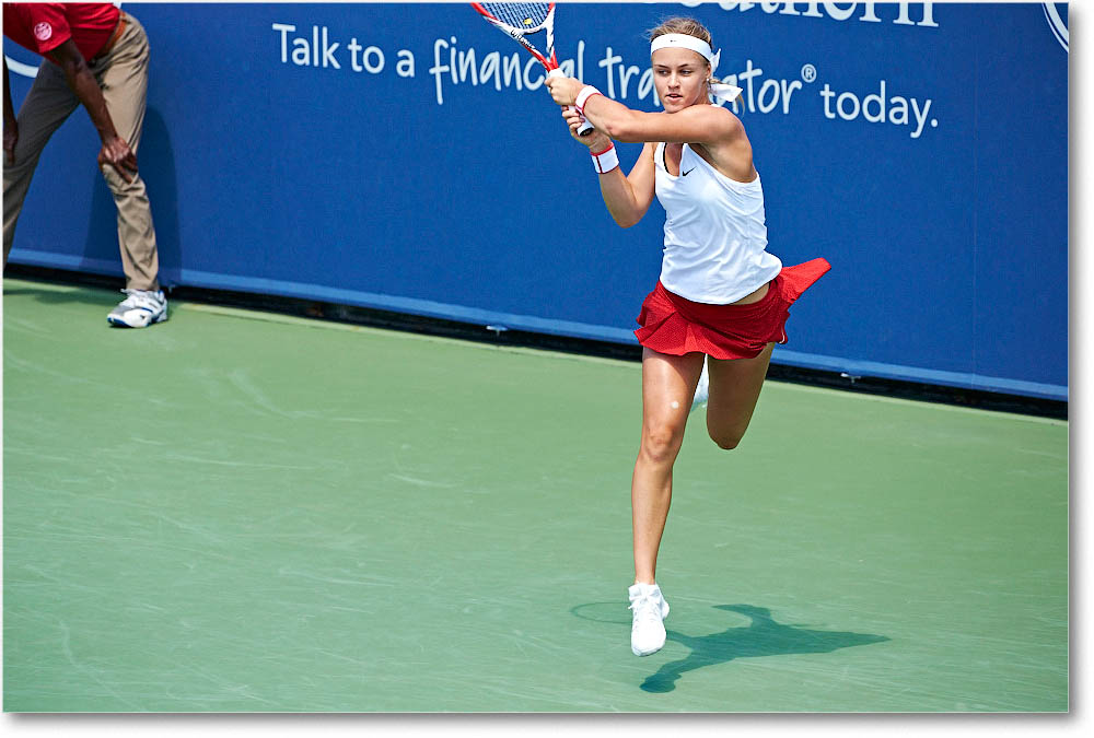 Schmiedlova_(d_Lepchenko_R16)_Cincy2015_2DXB0360 copy