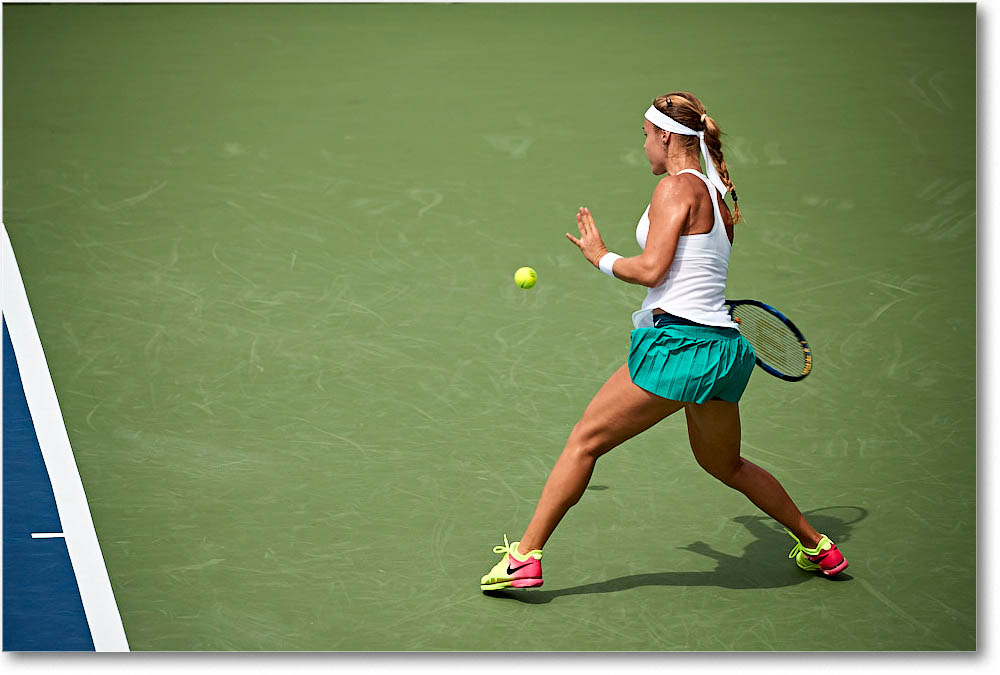 Schmiedlova_(l_Ostapenko_R64)_Cincy2016_4DXA0710 copy