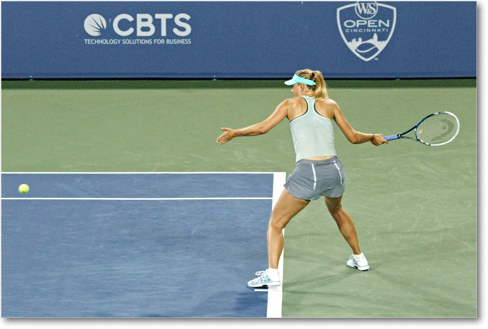 Sharapova (l Stephens R64) Cincy2013_D4C3992 copy