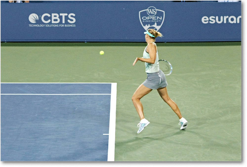 Sharapova (l Stephens R64) Cincy2013_D4C3996 copy