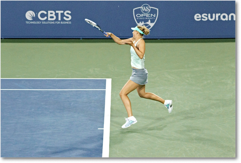 Sharapova (l Stephens R64) Cincy2013_D4C3997 copy