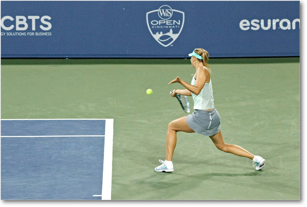 Sharapova (l Stephens R64) Cincy2013_D4C4009 copy