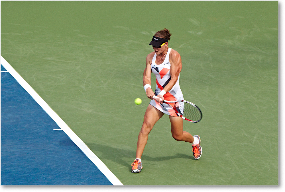Stosur (d Medina-Garrigues R32) Cincy 2012_D4B5582 copy